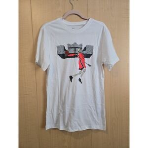 NWT Nike King James tshirt